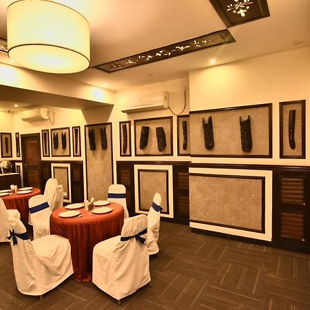 Casa Broadway-A Boutique Hotel Calcutta Eksteriør billede