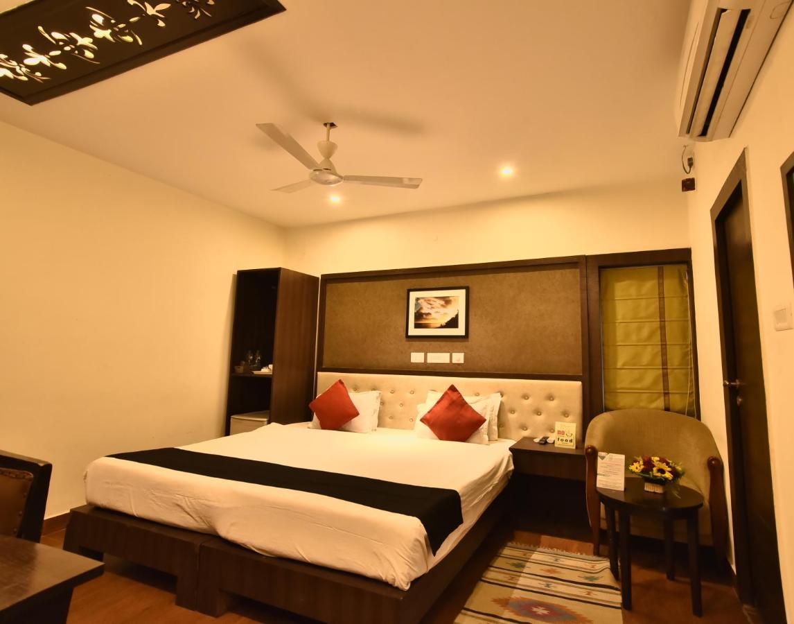 Casa Broadway-A Boutique Hotel Calcutta Eksteriør billede