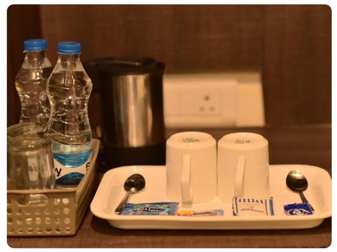 Casa Broadway-A Boutique Hotel Calcutta Eksteriør billede