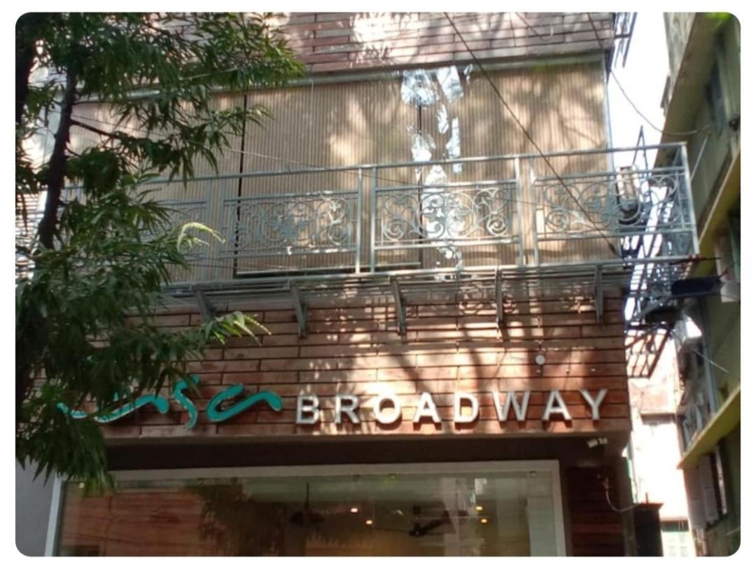 Casa Broadway-A Boutique Hotel Calcutta Eksteriør billede